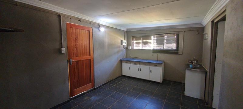 2 Bedroom Property for Sale in Kanoneiland Northern Cape